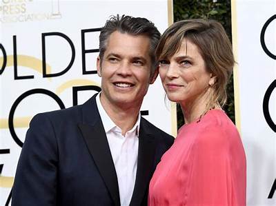 Yes, Timothy Olyphant Wife Is Alexis Knief