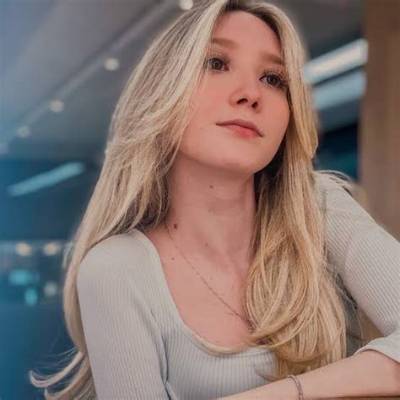 Zabetta Macarini Height, Weight, Net Worth, Age, Wiki, Who, Instagram, Biography