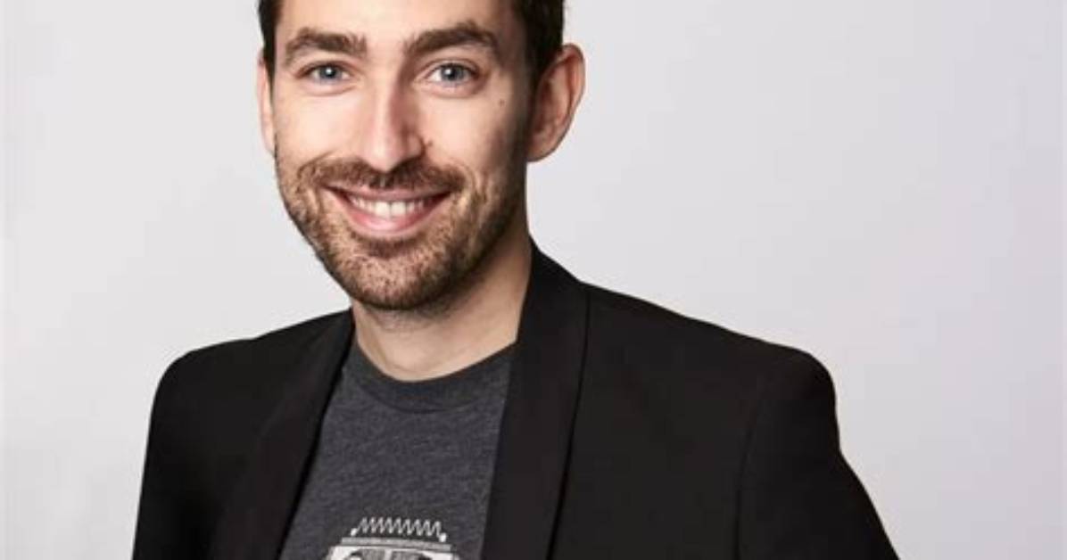 Zach Lipovsky Height, Age, Who, Boyfriend, Biography, Wiki, Net Worth