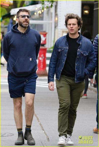 Zachary Quinto & Jonathan Groff Broke up After Less Than a Year Together