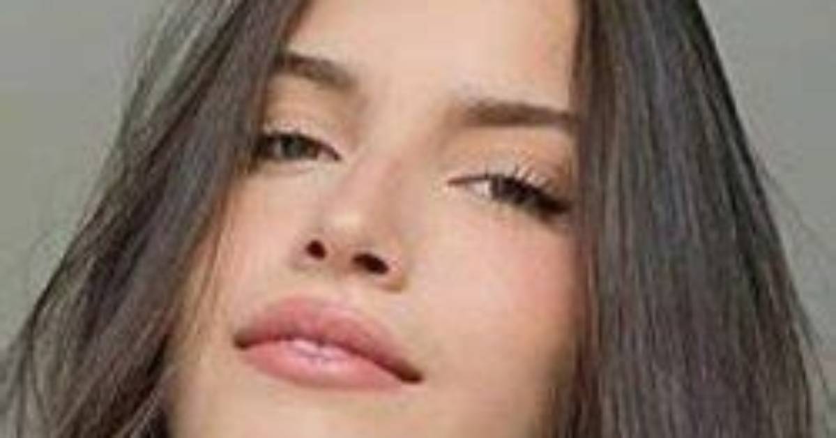 Zhamira Zambrano - Age, Family, Bio