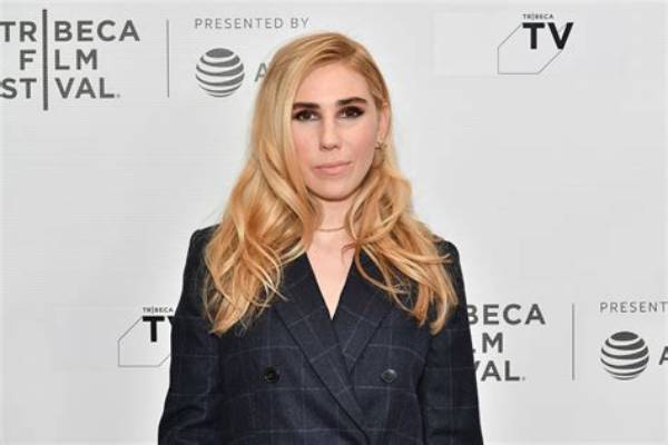 Zosia Mamet Height, Weight, Net Worth, Age, Birthday, Wikipedia, Who, Nationality, Biography